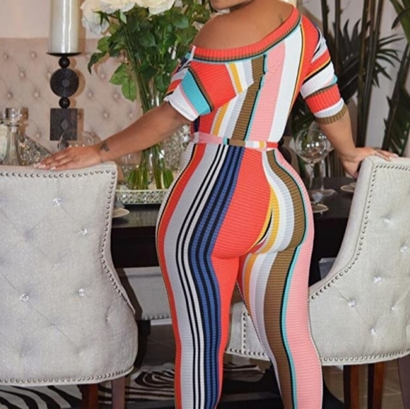 Striped Off The Shoulder jumpsuit - Picture 5 of 5